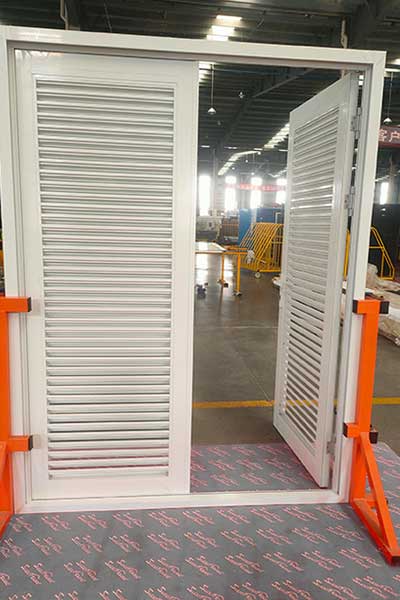 hinged-louver-door